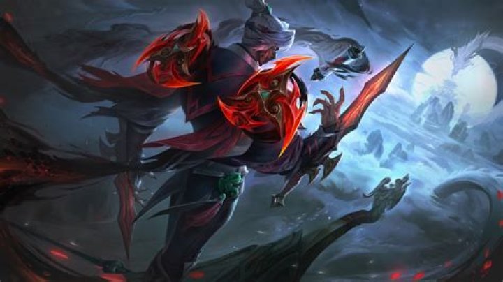 How can I effectively play Zed mid during the laning phase?