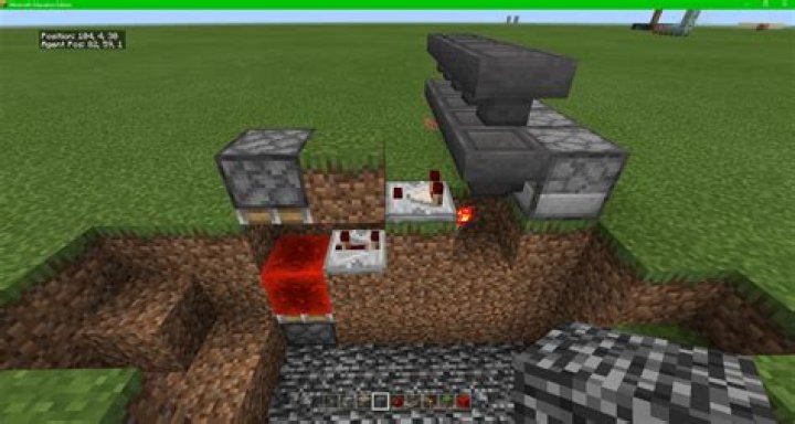 How to lock a hopper once it has picked up an item?